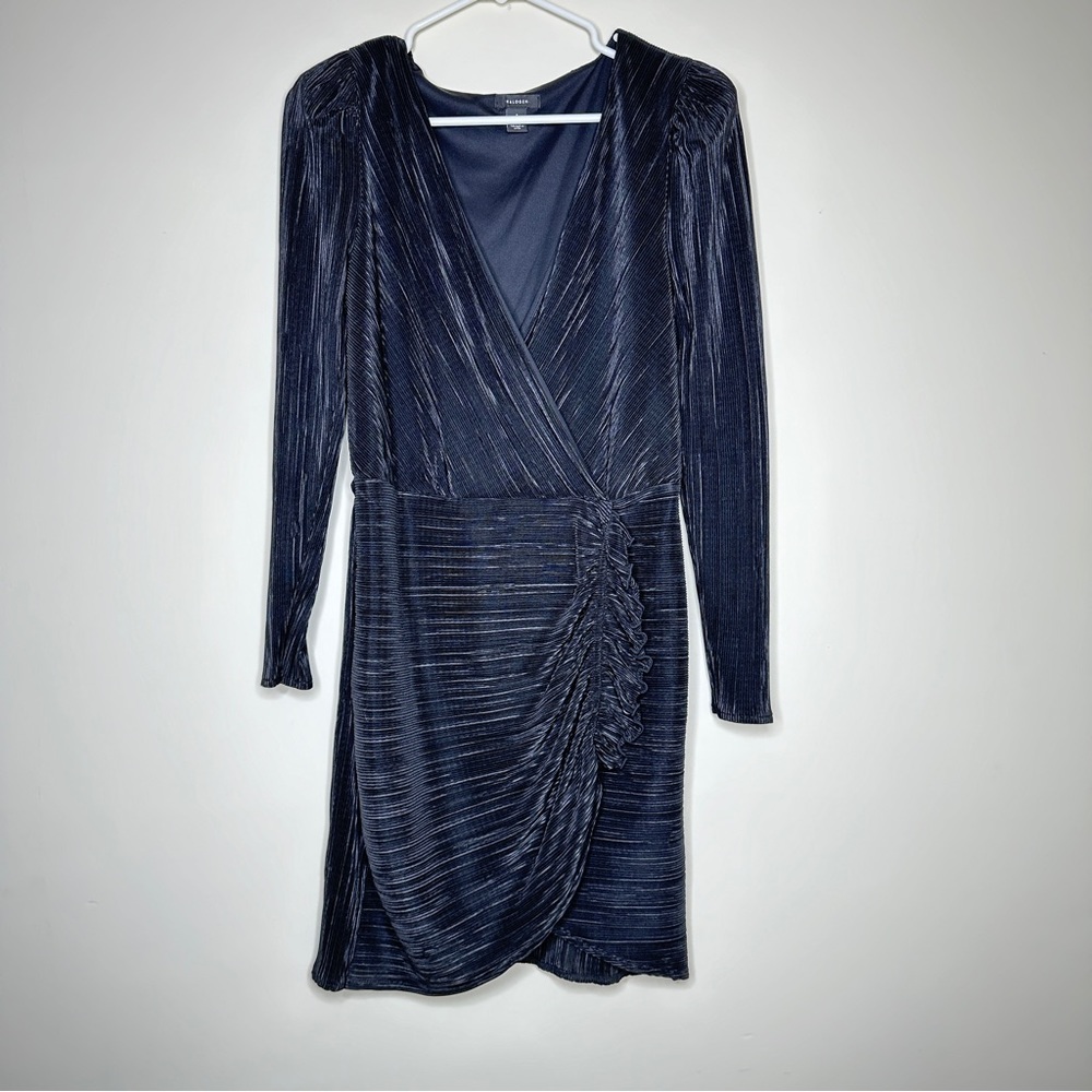 Halogen Nordstrom long sleeve black minidress